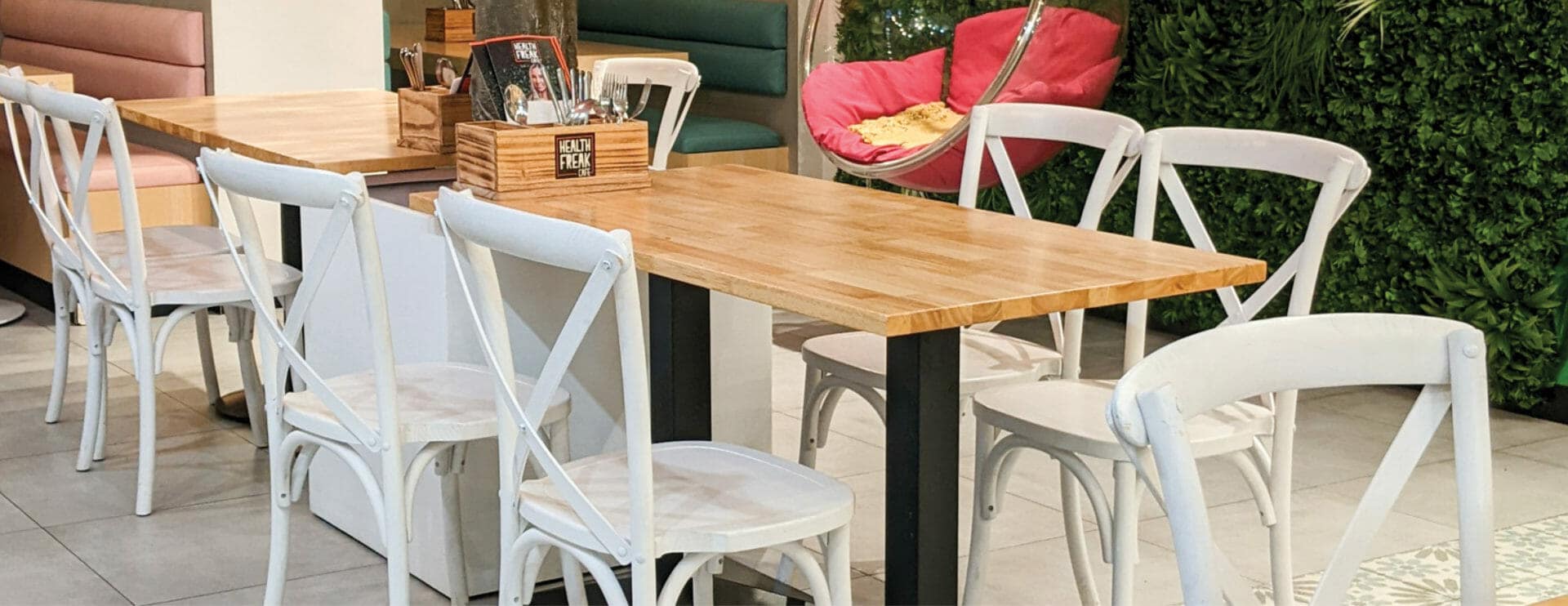 How To Choose The Ideal Dining Table For Your Home